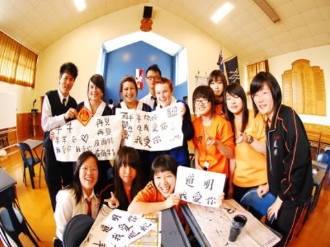 Click to enlarge Highslide JS